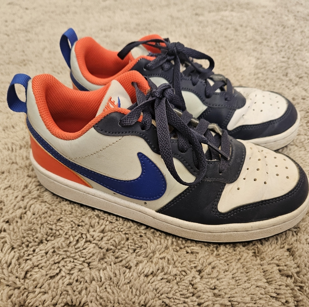 Big Kids Nike Court Borough Low Sneakers